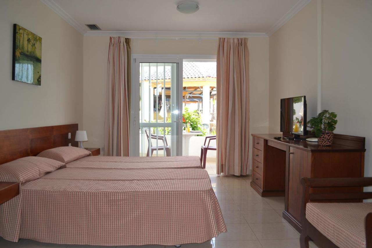 אדחה Apartamentos Garden Atlantis En Club Atlantis מראה חיצוני תמונה